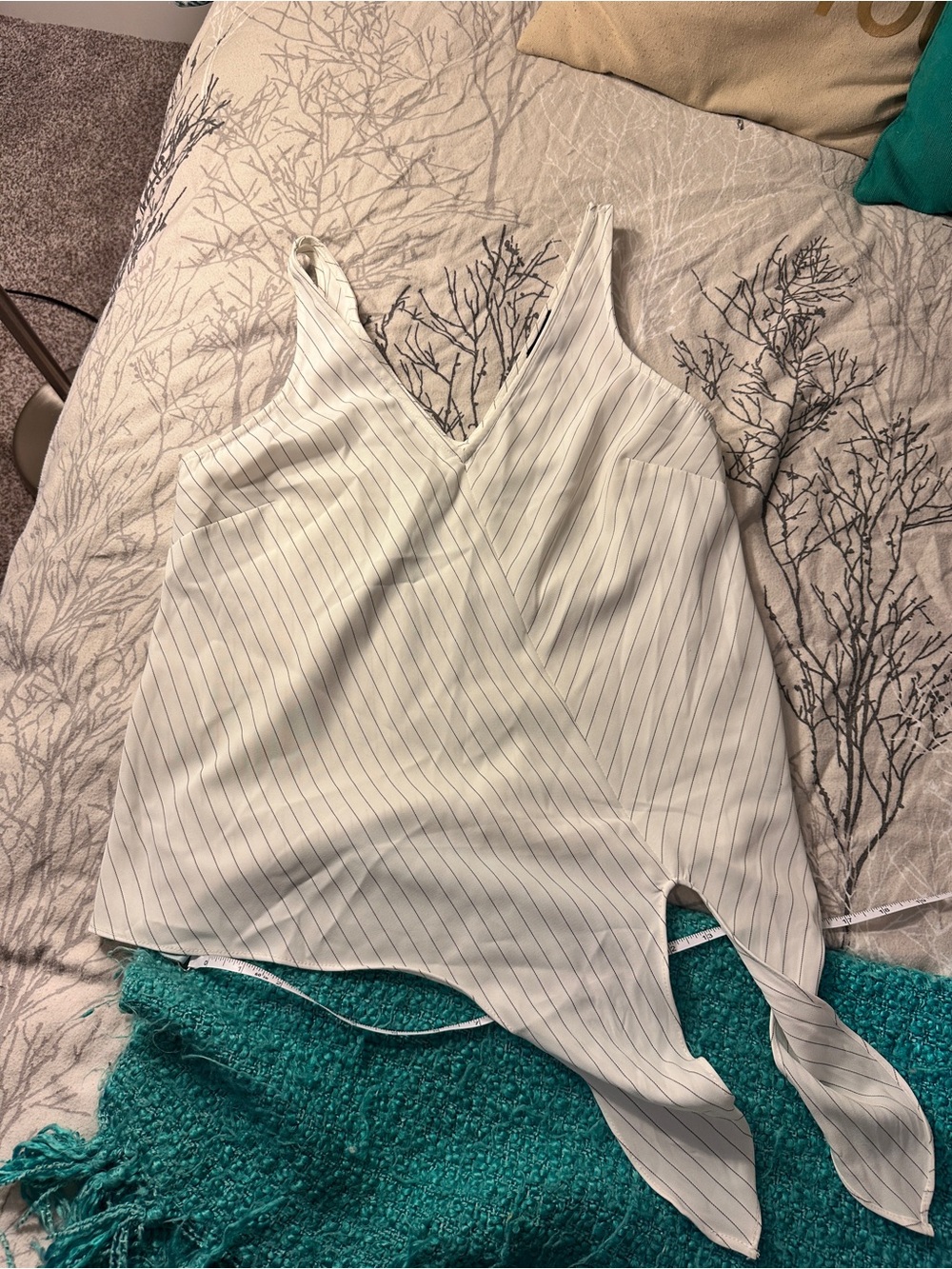 Dynamite White Top